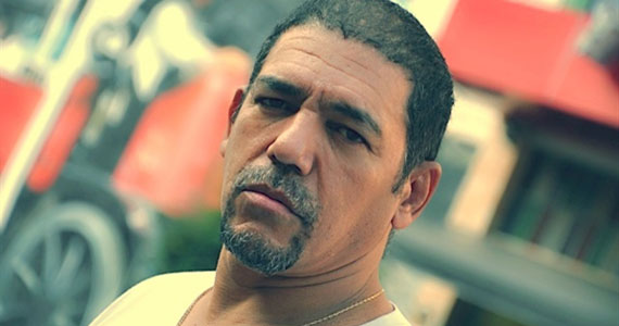 “Noche Latina” do Mundo Pensante é embalada pelo cantor cubano Fernando Ferrer