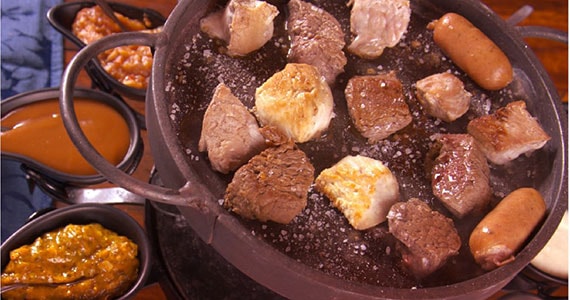 Hannover abre o primavera com o fondue de carne