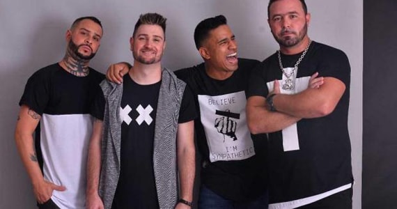 Dias dos Pais com samba do Grupo Doce Encontro e Ademir Fogaça no Pátio SP