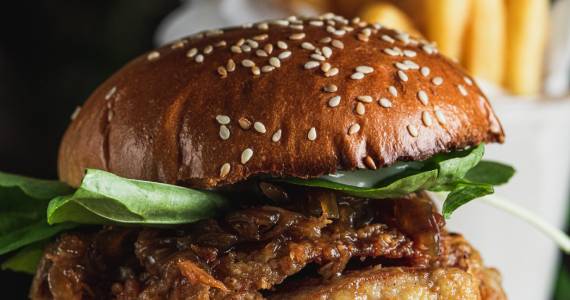 Dia Mundial do Hambúrguer no AMA.ZO