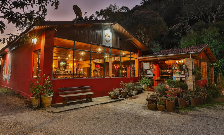 Festival do Pinhão vai até 31 de Maio no Restaurante Donna Pinha, na Mantiqueira Festival do Pinhão vai até 31 de Maio no Restaurante Donna Pinha, na Mantiqueira