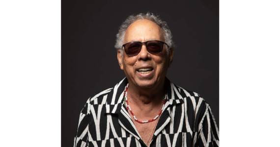 Jards Macalé estreia show no Sesc Pompeia