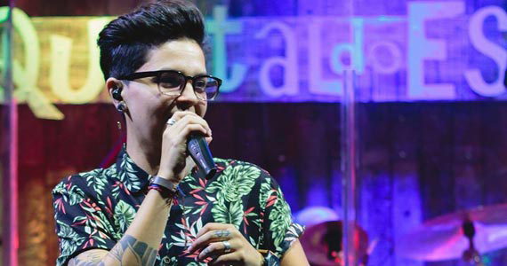 Última chance para ver Karol Machado no Quintal do Espeto Moema Pavão