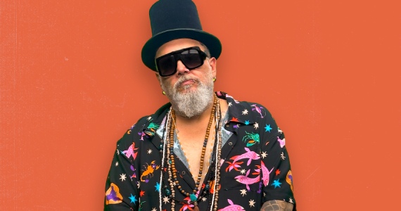 João Gordo lança o album 'Brutal Brega: MPB Mode' em São Paulo