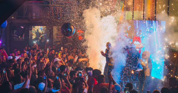 Programação de Outubro do LiLi Club Programação de Outubro do LiLi Club