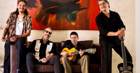 Little Joe McLerran com Flávio Guimarães & Simi Brothers no Bourbon Street Music Club Little Joe McLerran com Flávio Guimarães & Simi Brothers no Bourbon Street Music Club