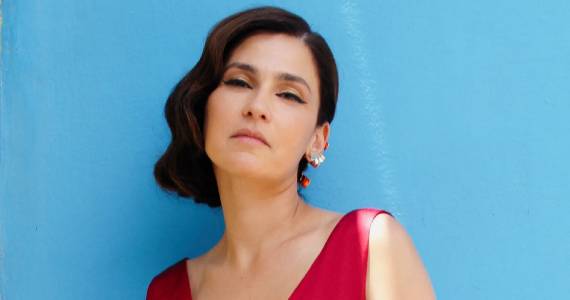 Marina de la Riva traz show 