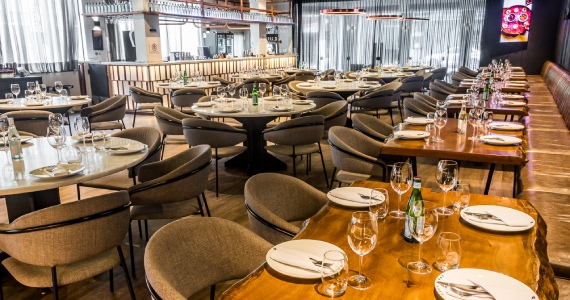 Réveillon 2025 no Meet & Eat Fusion Cuisine