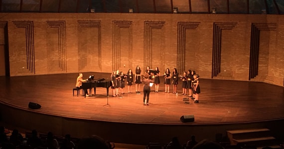 Museu Felícia Leirner e Auditório Claudio Santoro promovem o espetáculo Meninas Cantoras