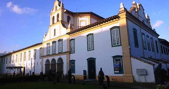 Mosteiro da Luz realiza festa junina nos meses de junho e julho Eventos BaresSP 570x300 imagem