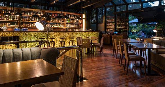 Must Bar encanta casais no Dia dos Namorados no Tivoli Mofarrej