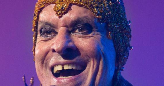 Ney Matogrosso apresenta tour Ney Matogrosso apresenta tour