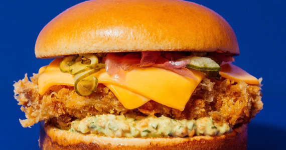 Nou burguer apresenta sanduíche inspirado no McFish Nou burguer apresenta sanduíche inspirado no McFish