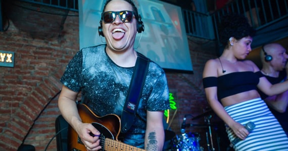 Noite de Reggaeton no Memphis All Music com a banda Oficina Latina