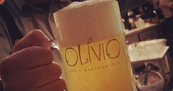 Olívio Bar é o mais novo point para jogar conversa fora, beber e petiscar na Vila Madalena Eventos BaresSP 570x300 imagem