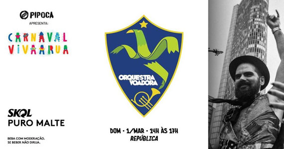 Bloco Orquestra Voadora desfila no centro da capital no Carnaval SP