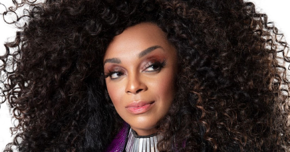 Palácio Tangará recebe apresentação de Paula Lima