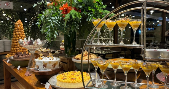 Ceia de Natal no Restaurante Praça São Lourenço Ceia de Natal no Restaurante Praça São Lourenço