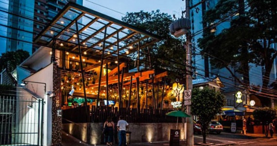 Noite de Ritmos Variados no Quintal do Espeto Vila Mariana