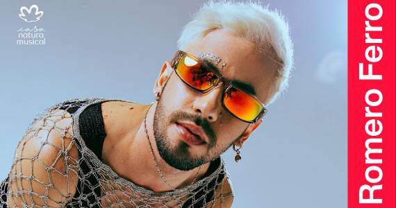 Romero Ferro na Casa Natura Musical