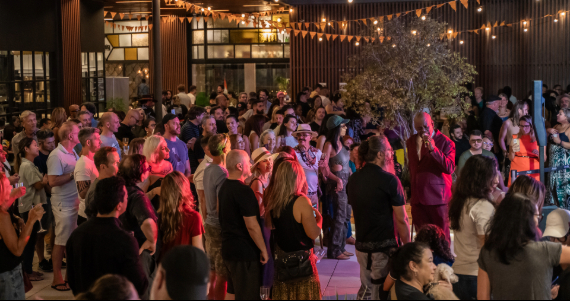 Pamplona Sessions reúne música, vinhos e gastronomia no rooftop do Jardim Pamplona Shopping Pamplona Sessions reúne música, vinhos e gastronomia no rooftop do Jardim Pamplona Shopping