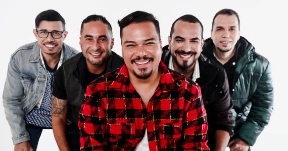 Sorriso Maroto se apresenta na Arena Sertaneja Sorriso Maroto se apresenta na Arena Sertaneja