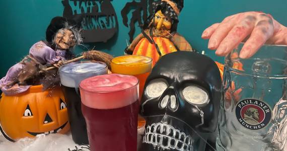 Halloween no The Blue Pub - Itaim