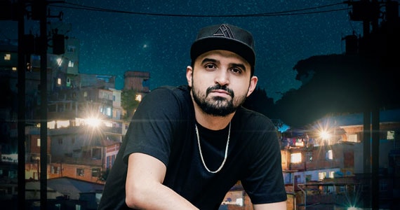 Pokas o stand up comedy de Thiago Ventura no Teatro Opus