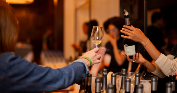Vinho na Vila celebra 10 anos com edição especial no Jockey Club de SP