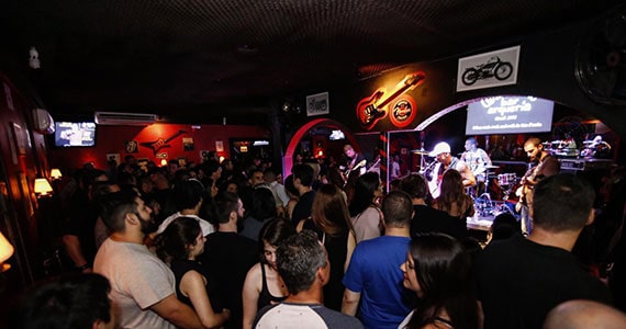 Willi Willie Bar e Arquearia prepara música ao vivo em Moema Willi Willie Bar e Arquearia prepara música ao vivo em Moema