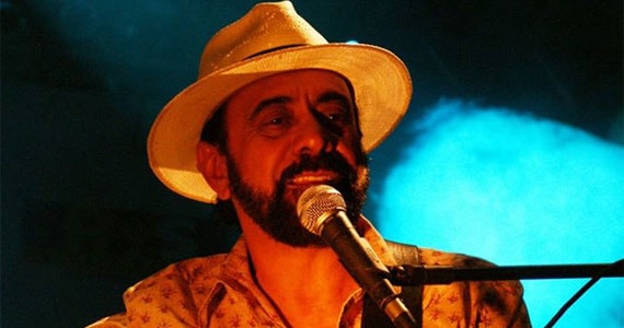 Xangai faz show - tributo aos reis do ritmo nordestino na Caixa Cultural - Praça da Sé com entrada gratuita