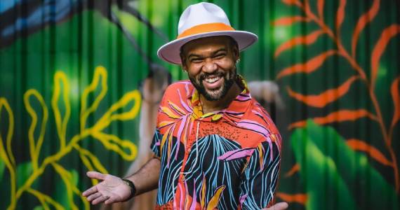 Charlie Diéf abre série de shows dominicais no KiaOra Bar