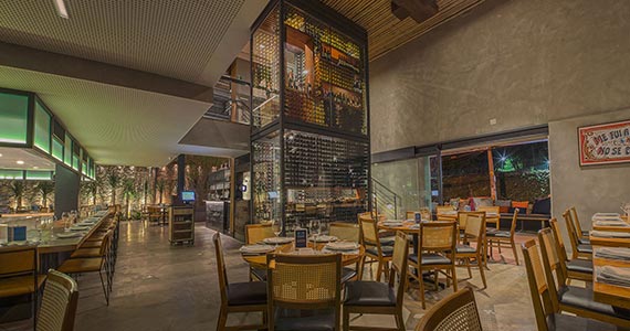 Ceia de Réveillon no restaurante Corrientes 348 Ceia de Réveillon no restaurante Corrientes 348