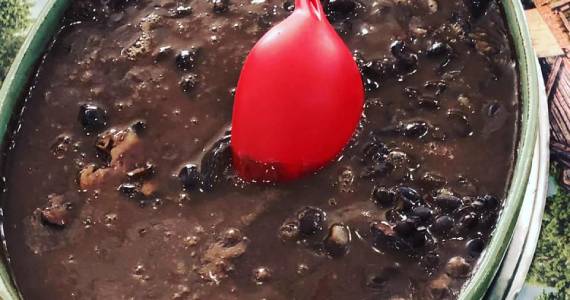 O restaurante Feijão Amigo participa do 7º Festival Gastronômico de São Vicente