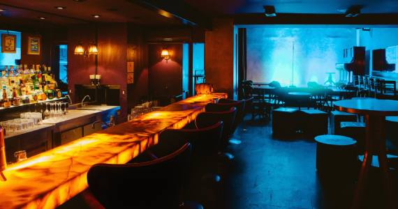 Raíz Club com muita música ao vivo em Pinheiros Raíz Club com muita música ao vivo em Pinheiros