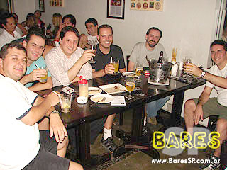 Gastronomia e diversão no Gongo Bar - Ação Blowtex Gastronomia e diversão no Gongo Bar - Ação Blowtex