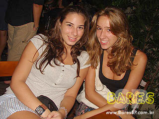 Som ambiente e cerveja bem gelada no Seu Justino Som ambiente e cerveja bem gelada no Seu Justino