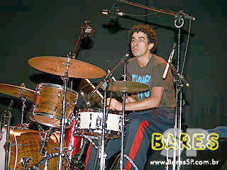 Ed Motta abre o Projeto Adoniran no Memorial da América Latina Ed Motta abre o Projeto Adoniran no Memorial da América Latina