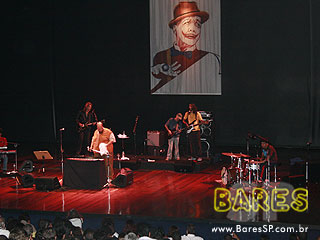 Ed Motta abre o Projeto Adoniran no Memorial da América Latina Ed Motta abre o Projeto Adoniran no Memorial da América Latina