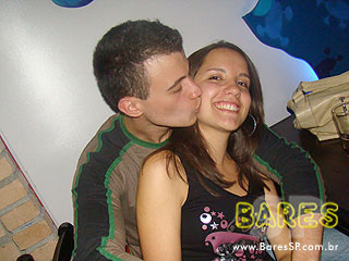 Sábado animado no Athens Bar Sábado animado no Athens Bar