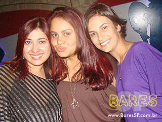 Sábado animado no Athens Bar Sábado animado no Athens Bar