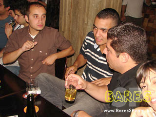 Noite animada no Boteco Ferraz Noite animada no Boteco Ferraz