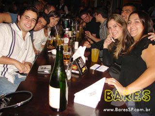 Noite animada no Boteco Ferraz Noite animada no Boteco Ferraz