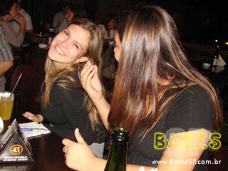 Noite animada no Boteco Ferraz Noite animada no Boteco Ferraz