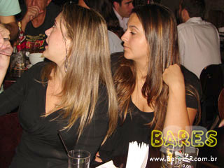Noite animada no Boteco Ferraz Noite animada no Boteco Ferraz