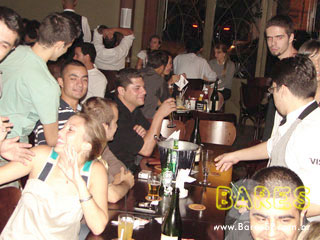 Noite animada no Boteco Ferraz Noite animada no Boteco Ferraz