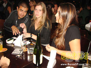 Noite animada no Boteco Ferraz Noite animada no Boteco Ferraz