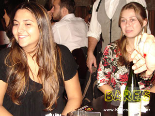 Noite animada no Boteco Ferraz Noite animada no Boteco Ferraz