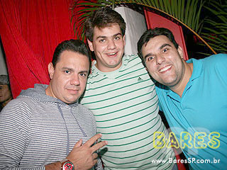 Festa fechada na Pacha para o lançamento do mais novo CD Festa fechada na Pacha para o lançamento do mais novo CD