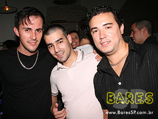 Festa fechada na Pacha para o lançamento do mais novo CD Festa fechada na Pacha para o lançamento do mais novo CD